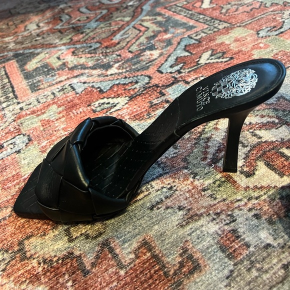 Vince Camuto woven heeled mules - Picture 4 of 6